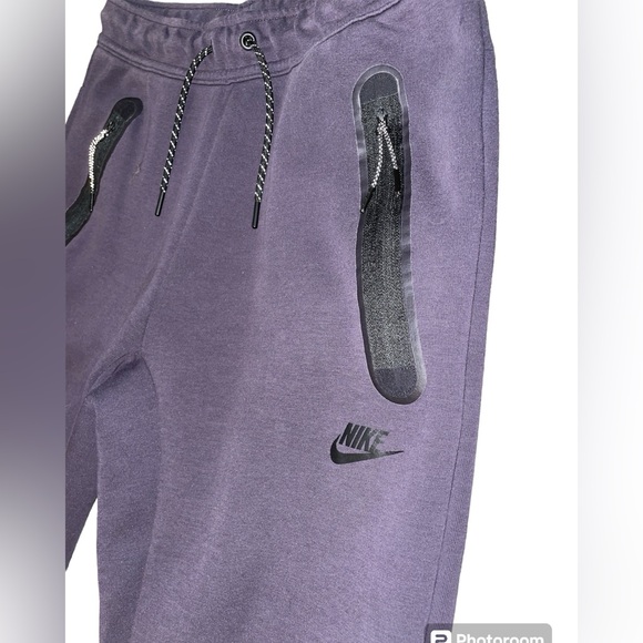 Nike Tech Fleece Purple Joggers/Sweatpants - Picture 2 of 5